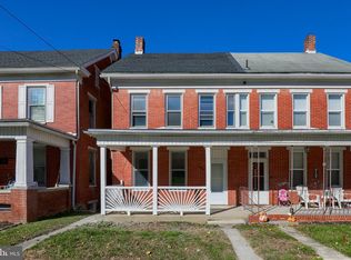 194 W Main St, Windsor, PA 17366