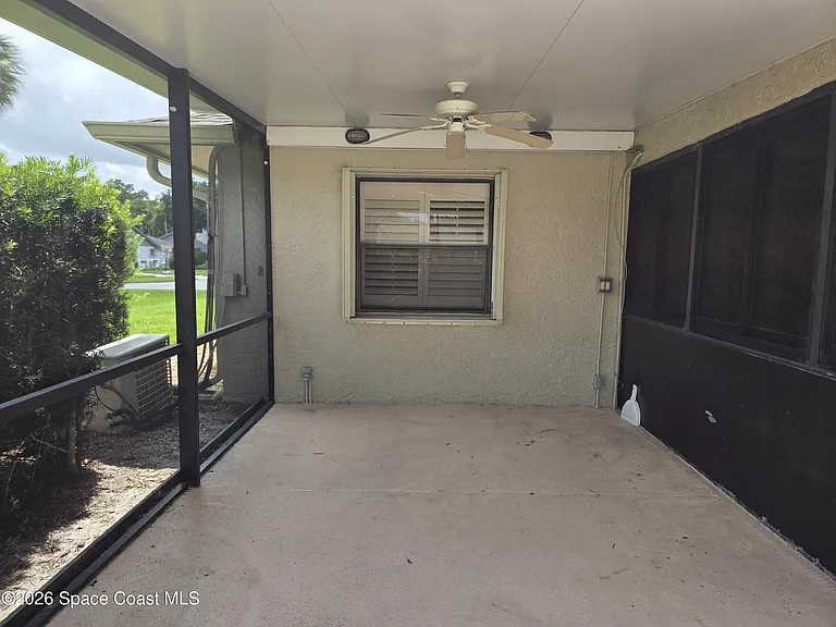 1825 Fox Bay Dr — Photo 25