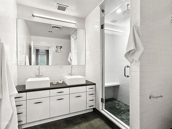5th image of 56 E 11th St APT 4