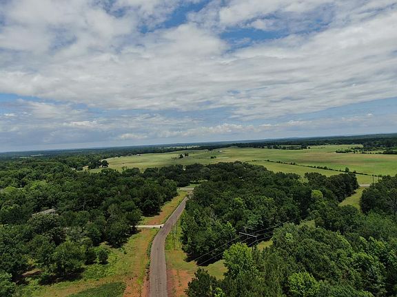 3rd image of 256 Private Road 8841
