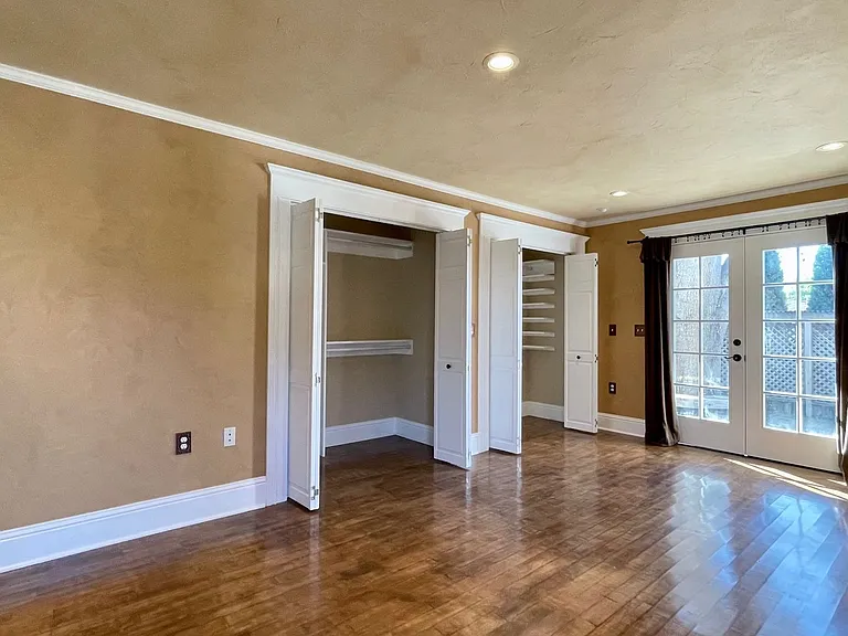 1737 Chorro St — Photo 15