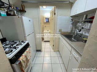 56 Joy St #1F, Boston, MA 02114