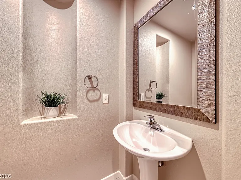 2526 Peaceful Prairie Ct #0 — Photo 44