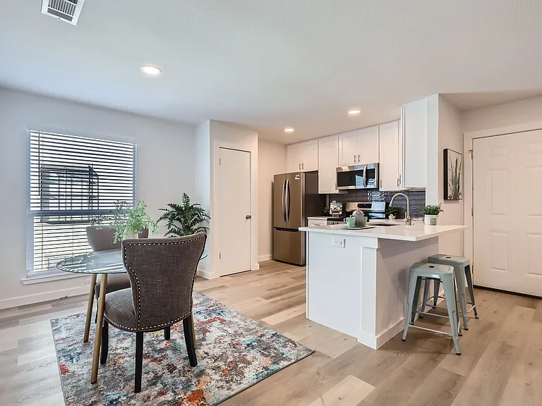 10208 Brownie Dr #D — Photo 8