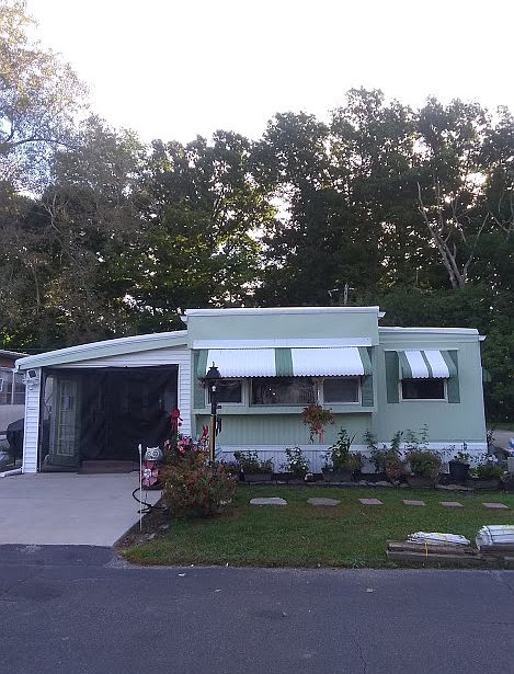 1st image of 54 Carefree Ln
