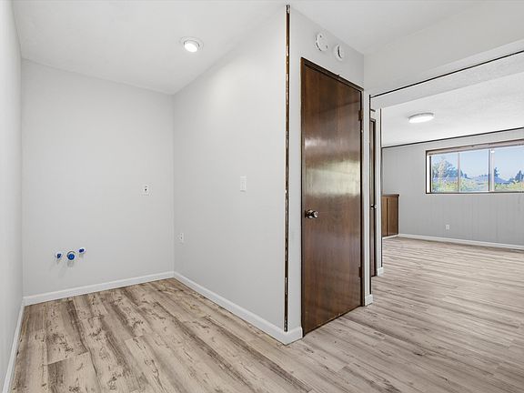 3rd image of 18165 NW Corinthian St