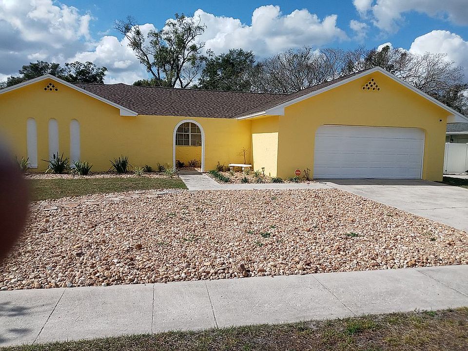 2nd image of 1006 Manchester Cir