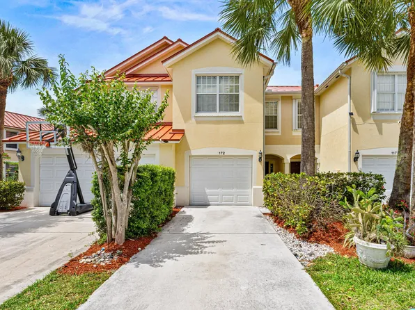 1172 Pinewood Lake Court, Greenacres, FL 33415