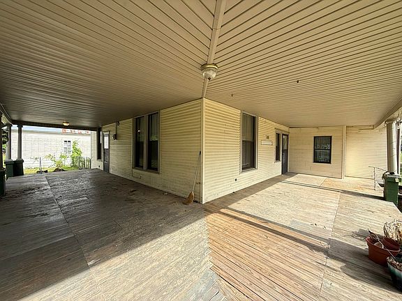 5th image of 125 N Mercer St