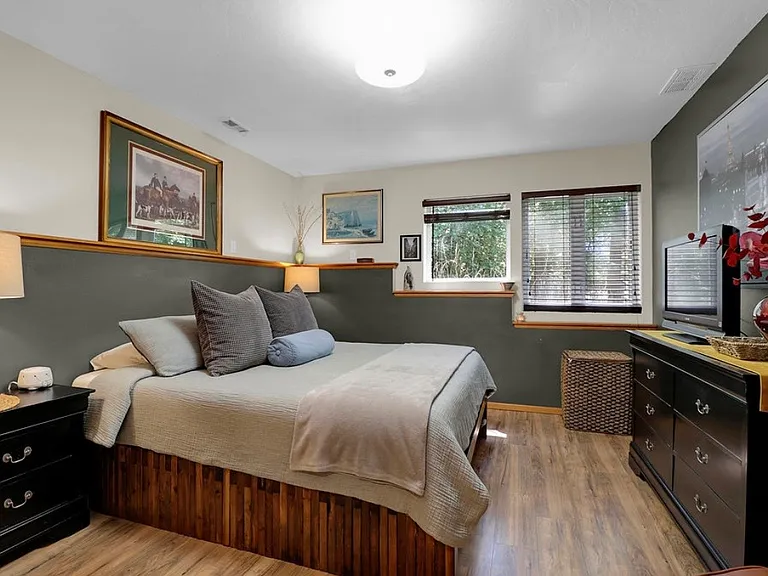 2653 Hawkins Ln #2653 — Photo 9