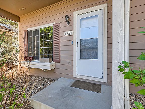 3rd image of 4726 Odessa Street