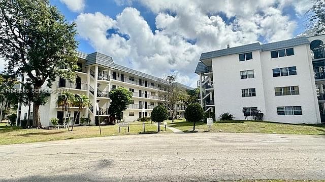 1st image of 3330 Spanish Moss Ter APT 311