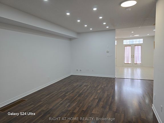 5th image of 149 Inspire Blvd #2