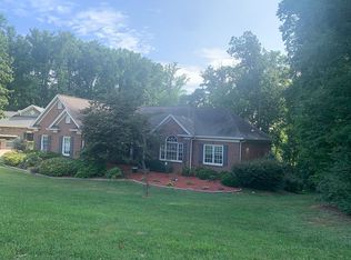 100 Choctaw Dr, Lexington, NC 27295