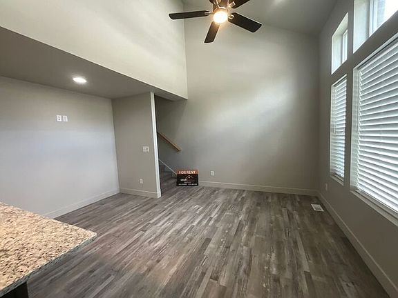 2nd image of 122 S Fenway Fields Dr
