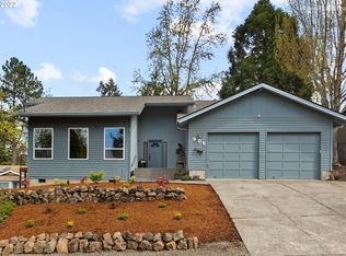 906 NW Freeman Ct, Hillsboro, OR