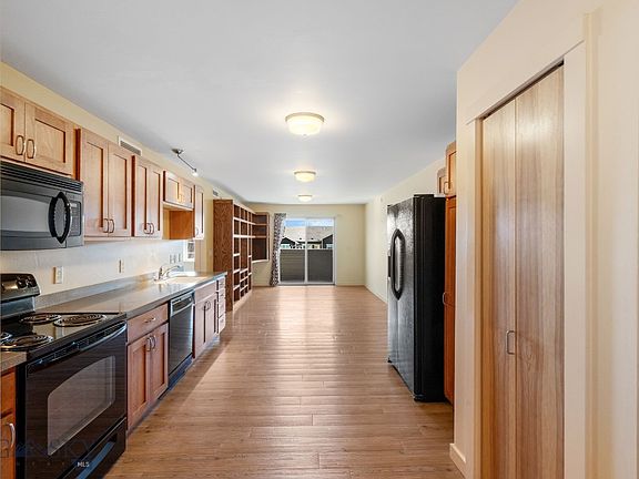 5th image of 228 S Cottonwood Rd Unit 310