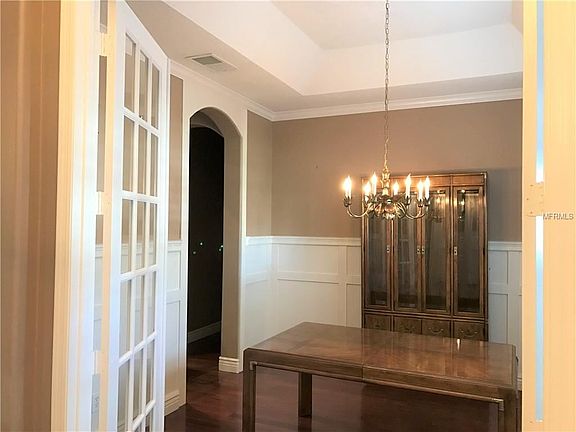 3rd image of 1144 English Garden Ln