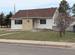 902 E 5th St, Kinsley, KS 67547