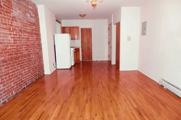 Rented by ArdorNY | media 3