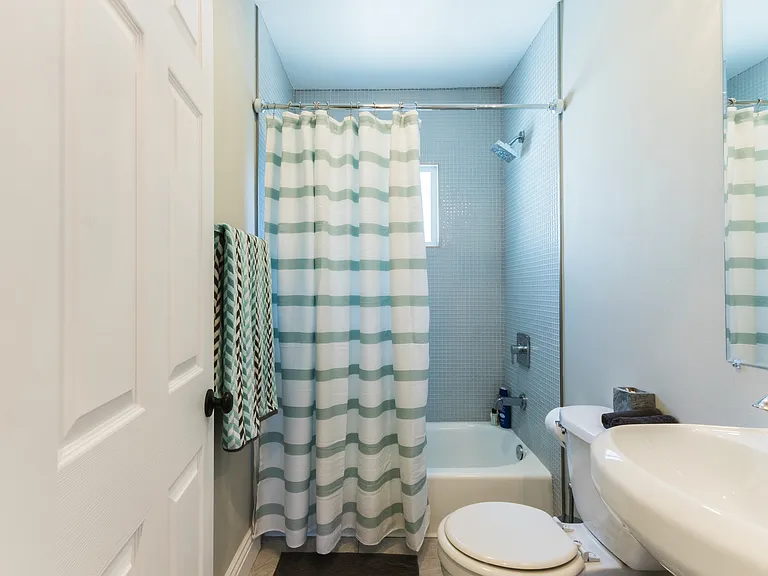 5357 Virginia Ave — Photo 27