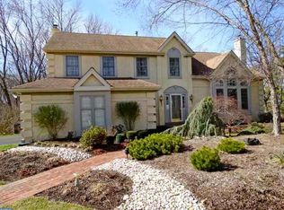 72 Oakwynne Ter, Langhorne, PA 19047