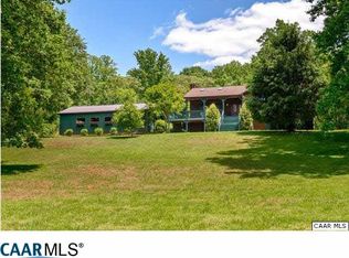 2205 Rocky Top Rd, Charlottesville, VA 22911