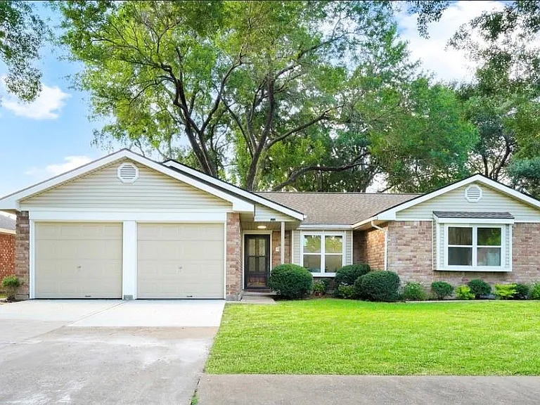 13806 Wickersham Ln — Photo 1