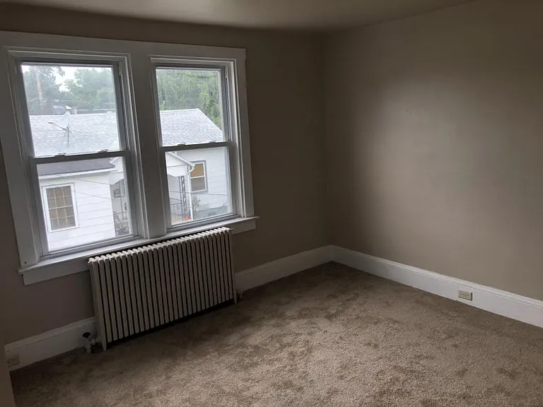 729 Euclid Ave — Photo 8
