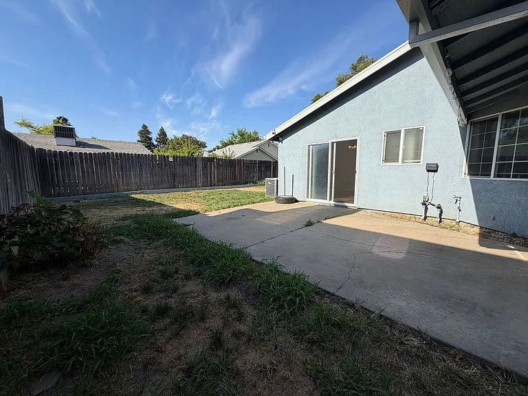 8267 Moorhaven Way — Photo 56