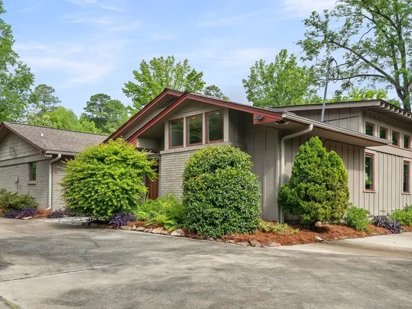 747 Crest Ln, Birmingham, AL 35209