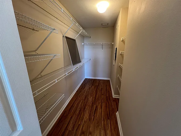533 NE 3rd Ave #508 — Photo 15