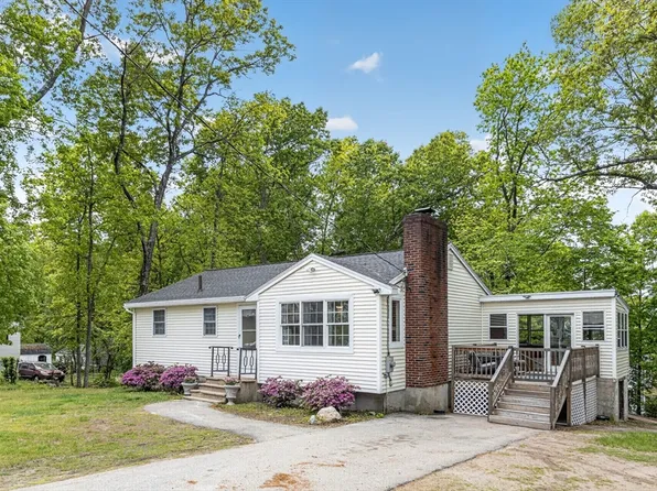 45 Christy Ave, Dracut, MA 01826