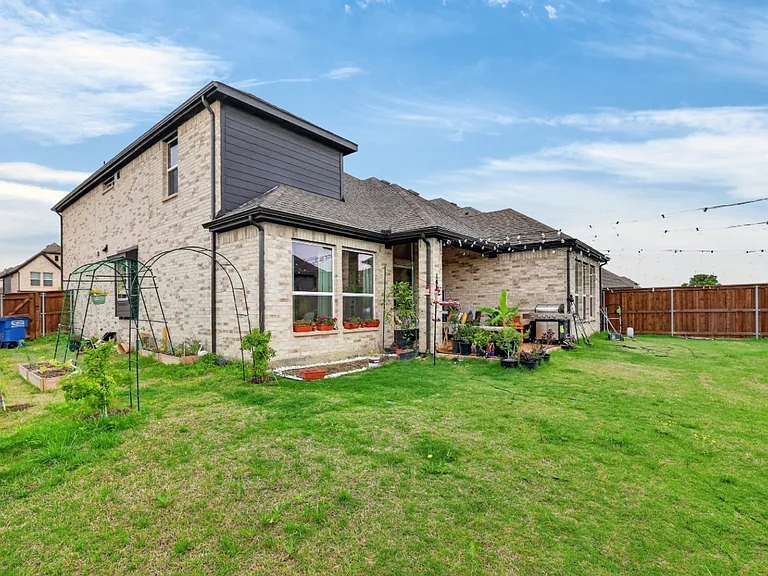 3845 Poppywood Rd — Photo 32