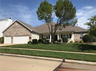 7413 Heathermoor Ln, Dardenne Prairie, MO 63368