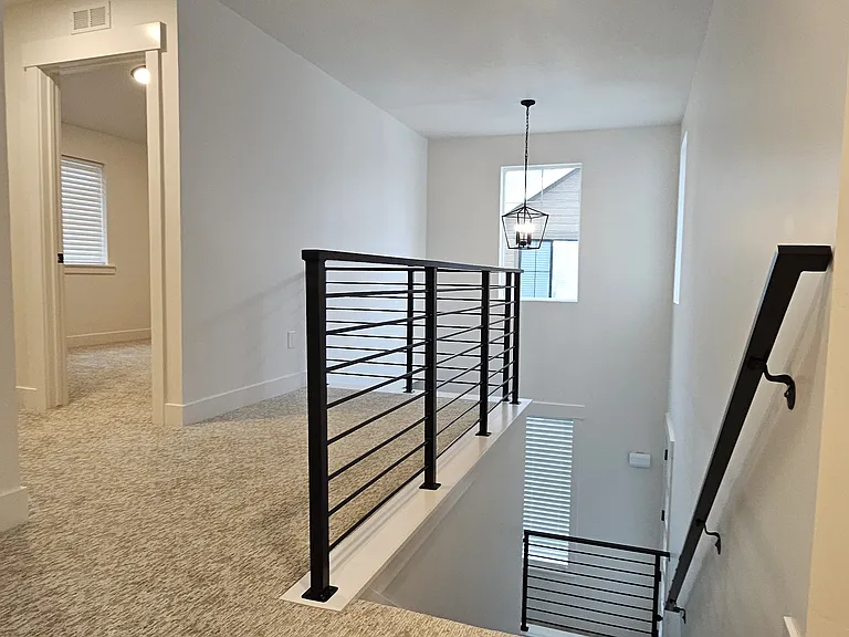 636 W Cottage Park Ln — Photo 8