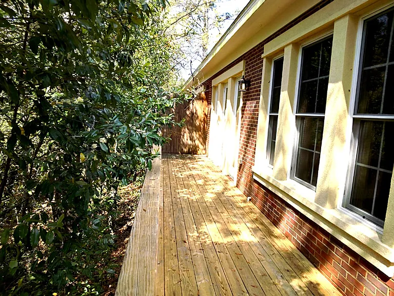 1847 Ashley Hall Way — Photo 28