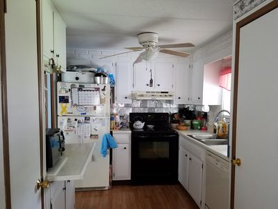 11 Fairfield Dr, Concord, NH, 03301