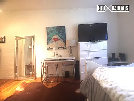 Rented by Citi Habitats | media 22