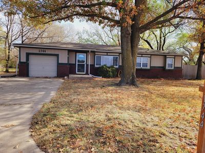 1744 S Lark Ln, Wichita, KS, 67209