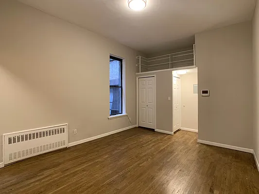 Rented by Tourma Realty LLC | media 9