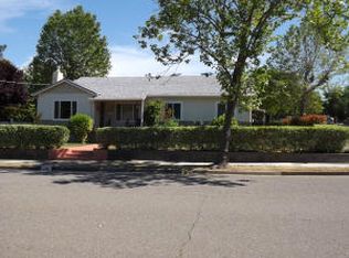 2461 North St, Redding, CA 96001