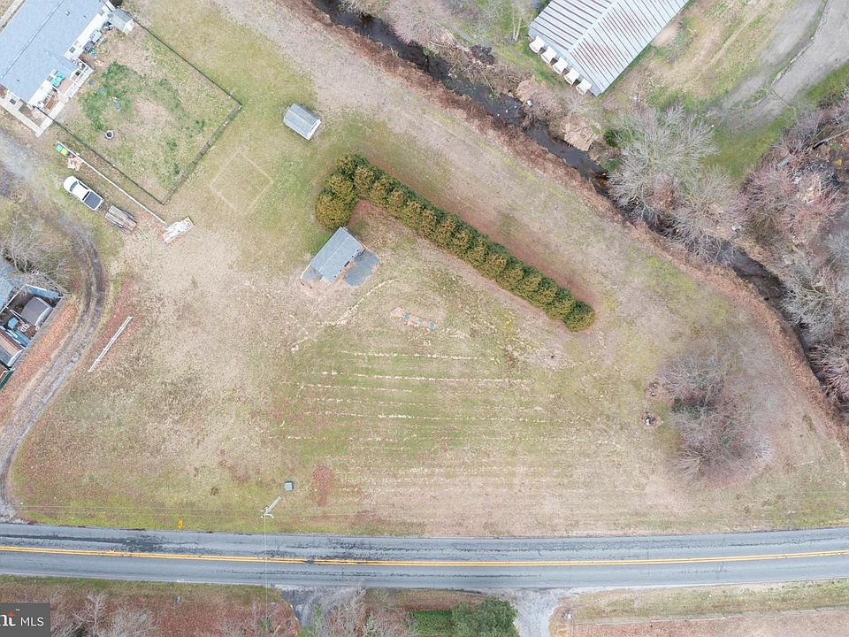 2nd image of Gum Rd