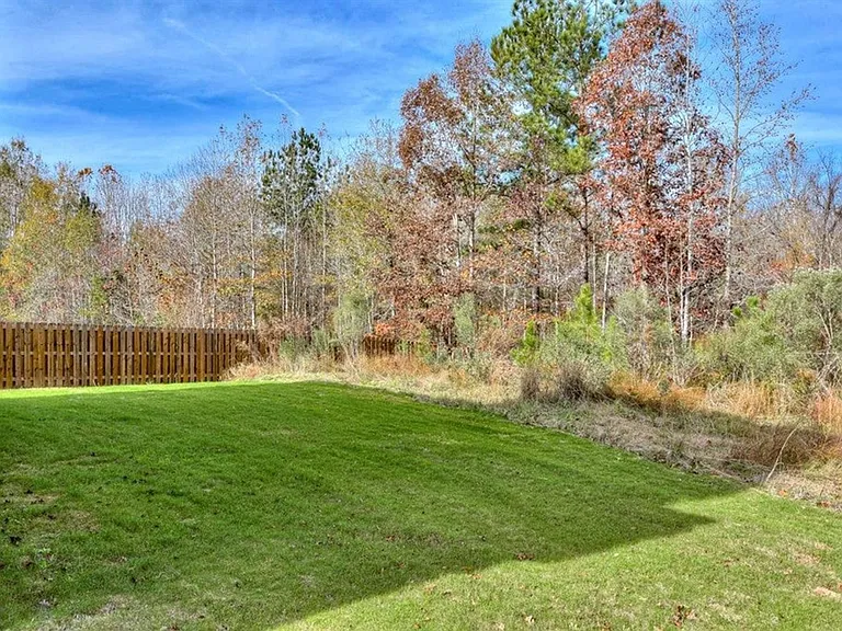 1011 Spotswood Cir — Photo 4
