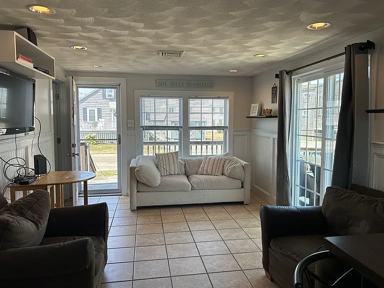 5 Arbeth Rd — Photo 3