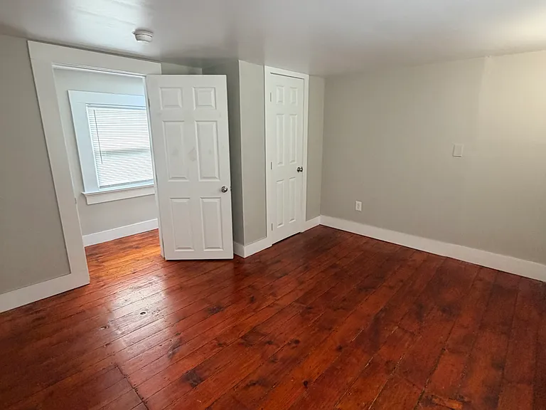 103 S Water St — Photo 15