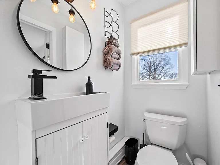 44 Oakridge Rd — Photo 9