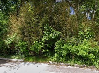 785 Bismark Ave, Saint Louis, MO 63122