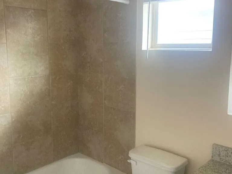6942 Lakeview Dr — Photo 9