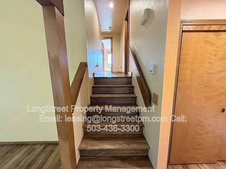1935 Matthews Loop S — Photo 9
